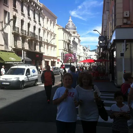 شقة Manhattan 2 Pieces 3 Etoiles Lumineux Plein Centre A 5mn Des Plages Et Palais كان